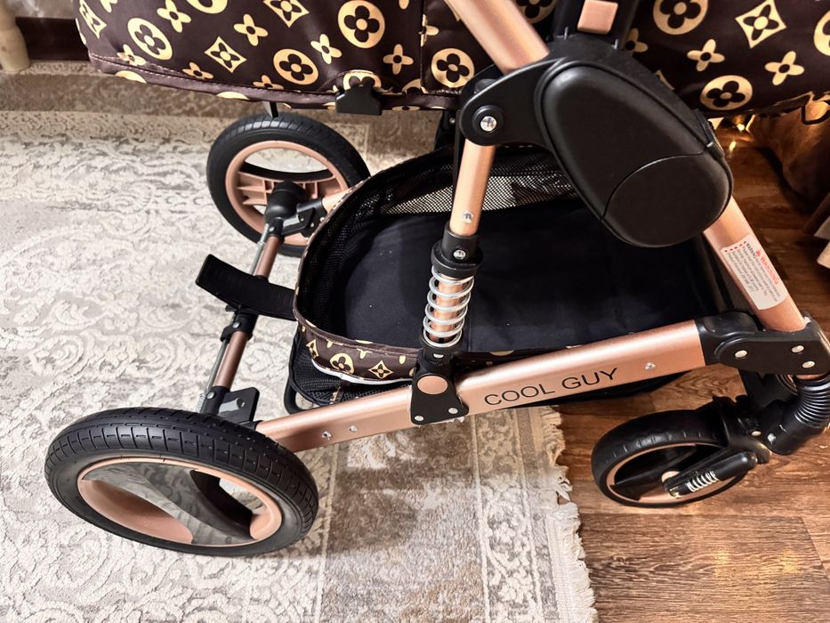 Десткая коляска