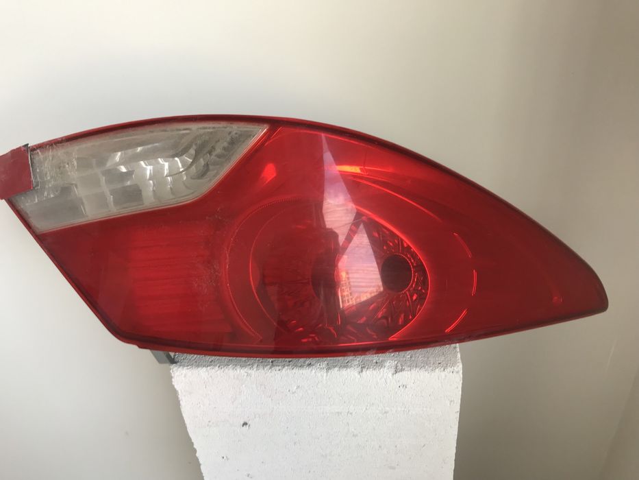 Задний левый б/у орегинал хюндай