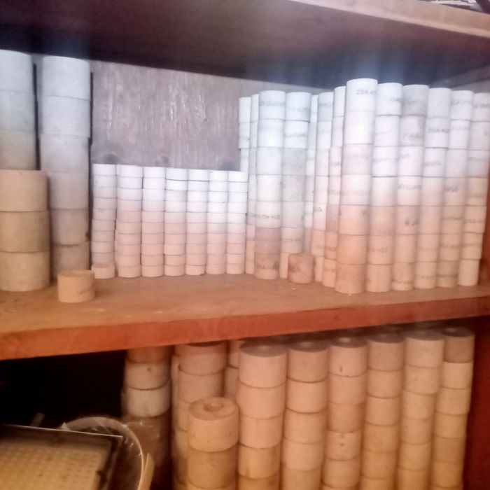 Продам круги шлифовальные