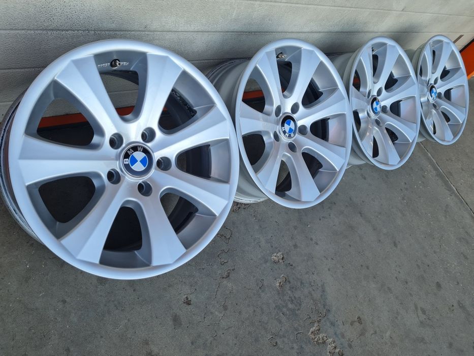 Джанти DEZENT за BMW E39 E60 R17 5x120 ET18 8J
