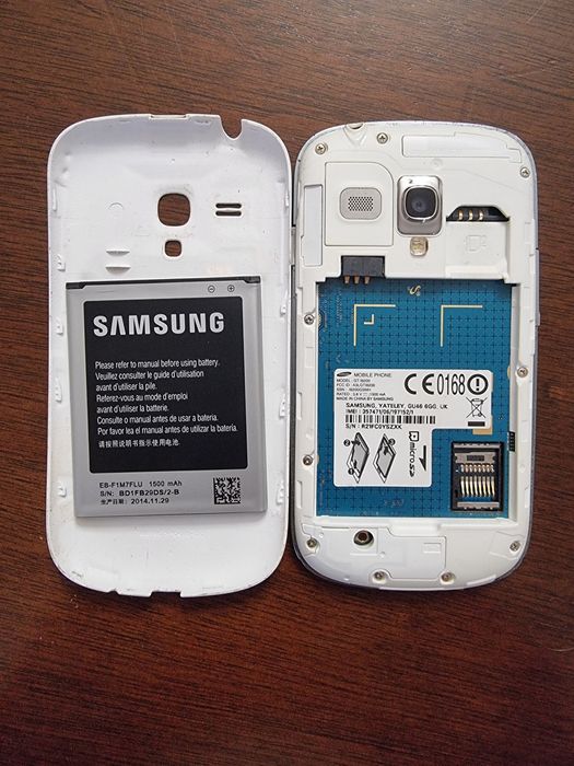GSM Samsung GT-I8200