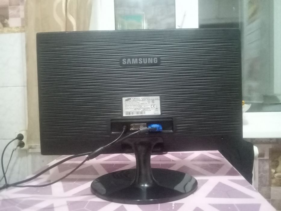Монитор Samsung рабочий