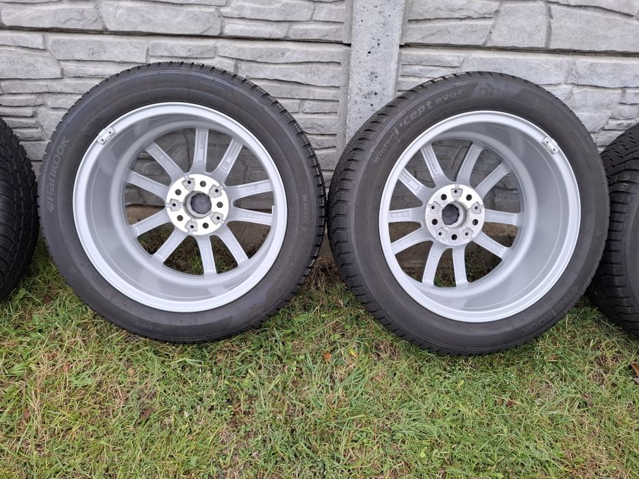 17"Джанти BMW G20 чисто нови зимни гуми