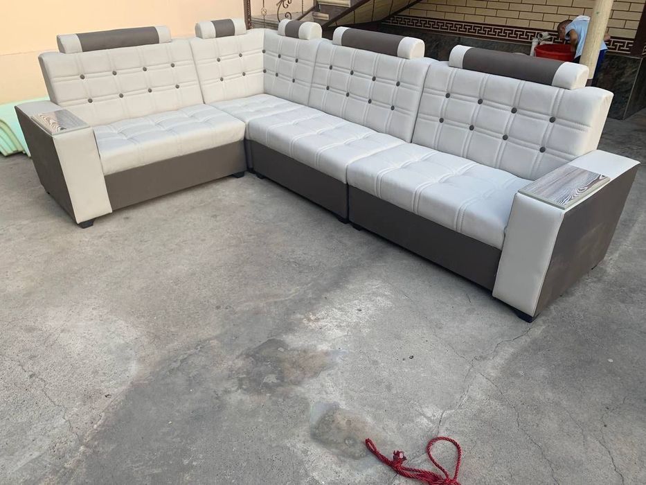 Yumshoq mebelar 2mln som skidka narxda Dastafka kelishiniladi