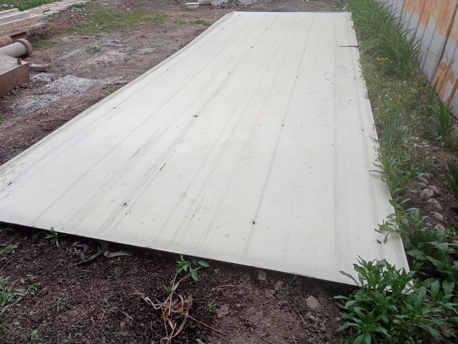 Продам монолитные поликарбонатные листы