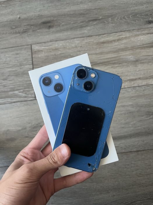 iPhone 13 mini (256гб) без ремонта