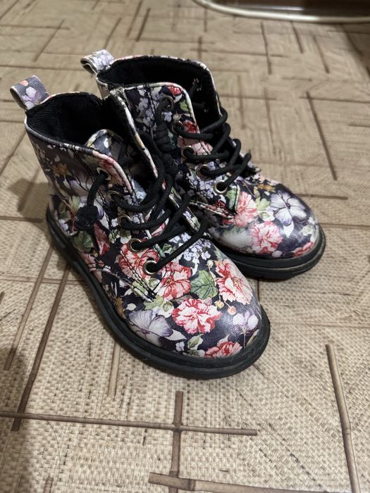 Детские обувь срочно