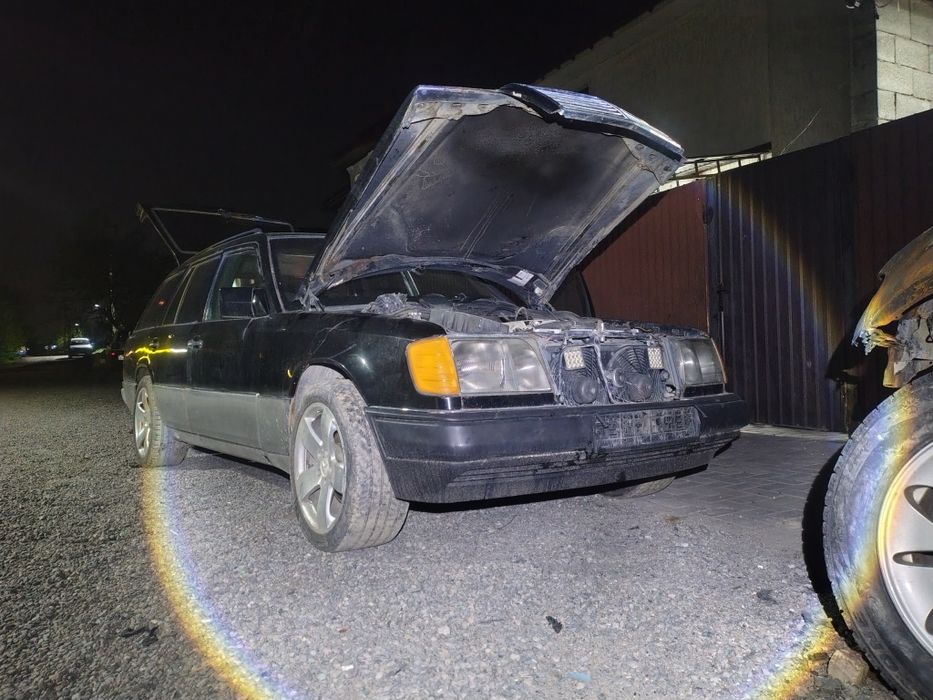 Авторазбор Мерседес 124 универсал