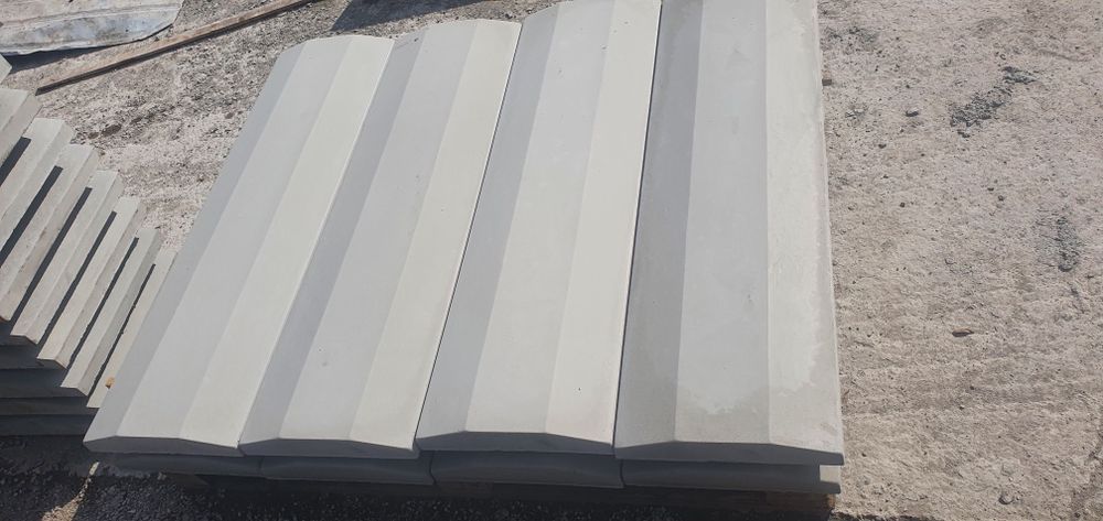 Capace de gard palarii coame borduri