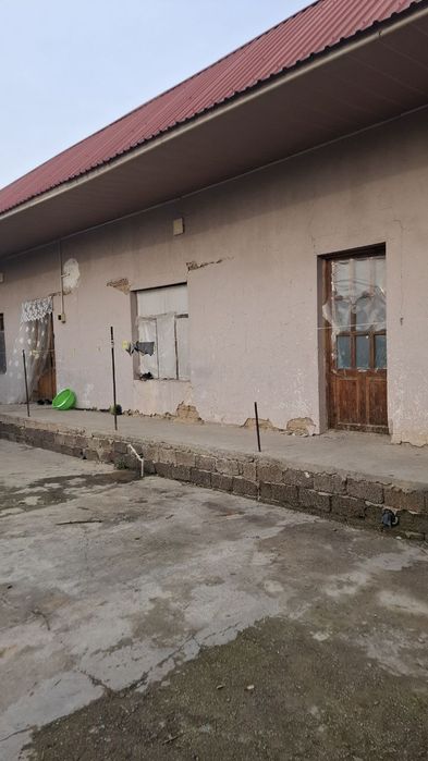 Назарбек,тарновда репром кочада ховли сотилади 4 хона уйи 2