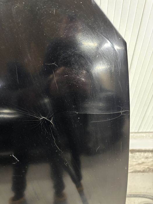 Капот лада приора