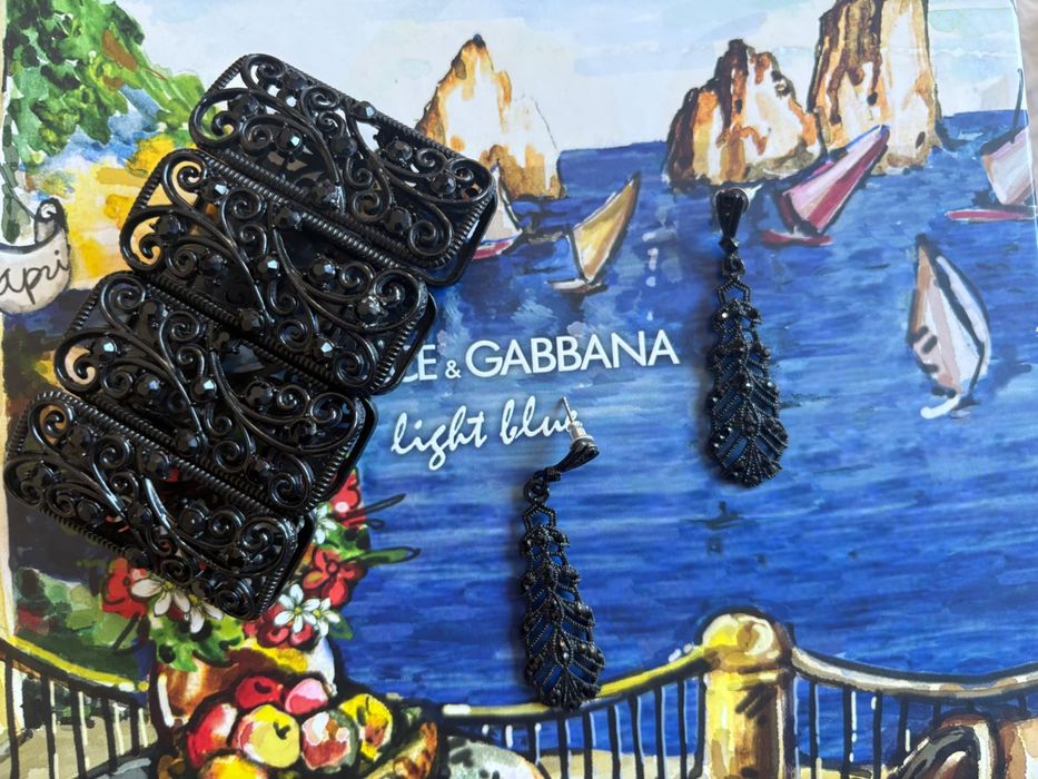 Комплект дамски бижута гривна и обици