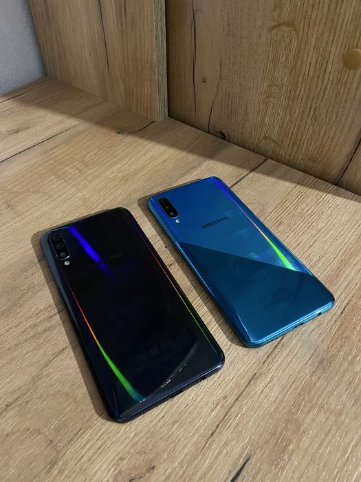 Samsung Galaxy A50 , A30s