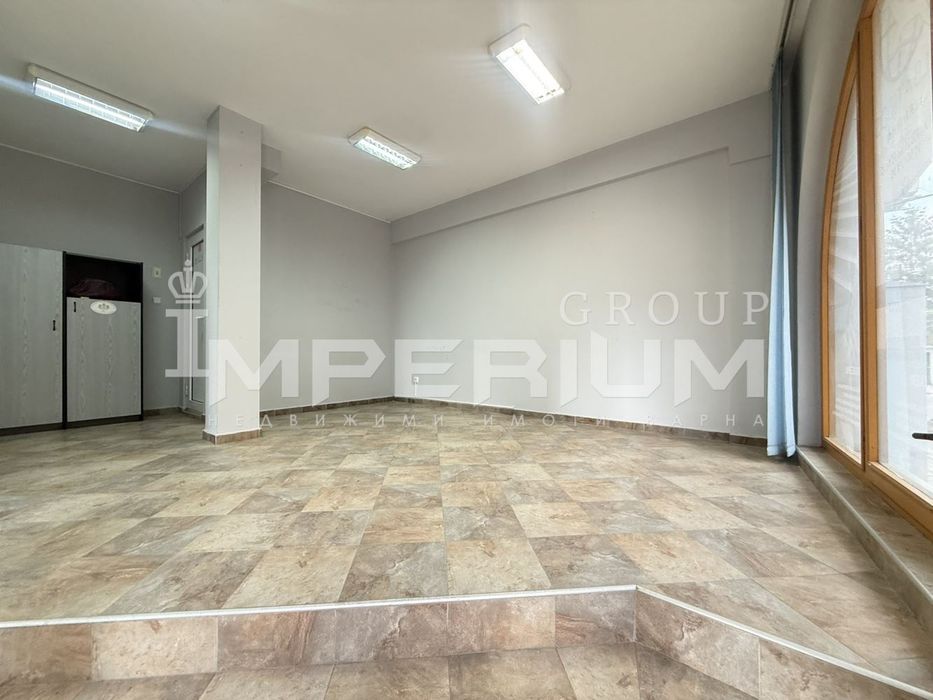ЕКСКЛУЗИВНО* ПРОДАВА* Офис ,гр.Варна кв.Левски
