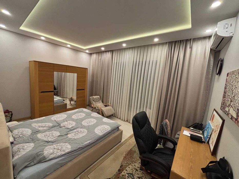 Продаётся современный дом в стиле Modern 10 соток [VS]