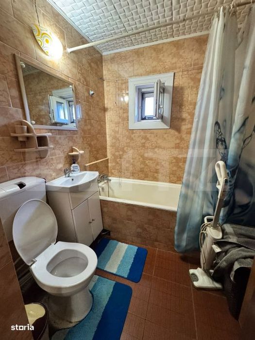 Apartament 54 mp + balcon, stadion, etaj 4, Ideal pentru renovare