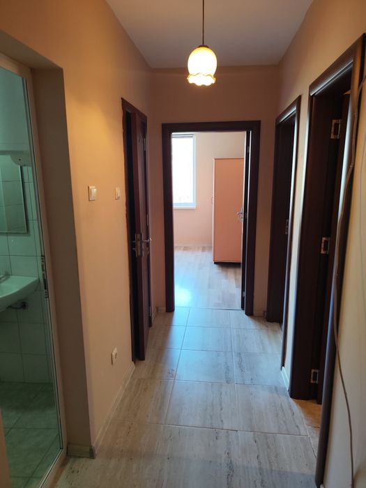 Дава се под наем Двустаен апартамент в Русе, Център - 55 кв.м за 298.86 € - Снимка #8