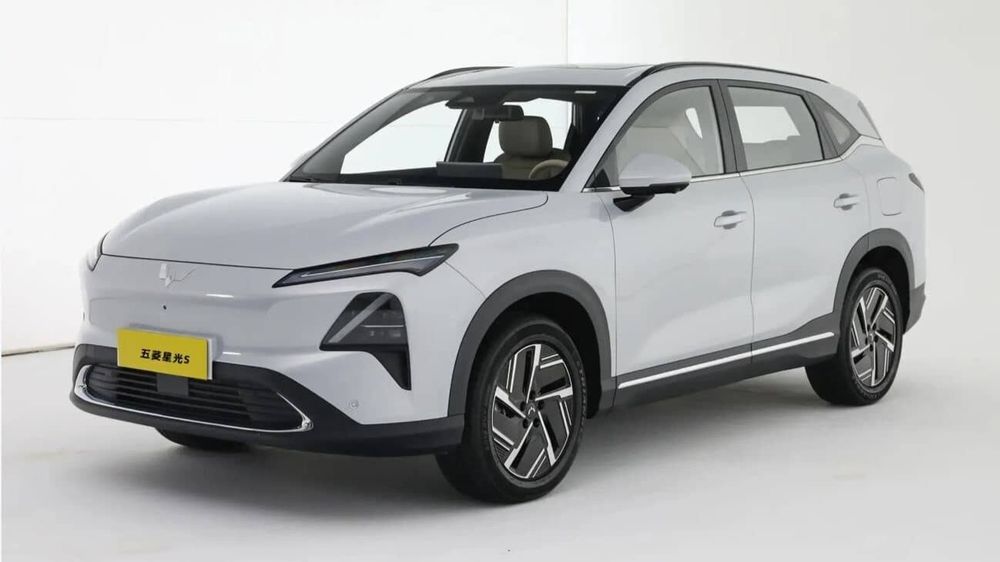 Авто электромобиль новый WULING STARLIGHT - S , кроссовер