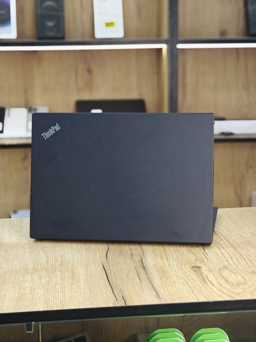 Ноутбук ThinkPad T490 | Core i7 8gen | ОЗУ 8гб