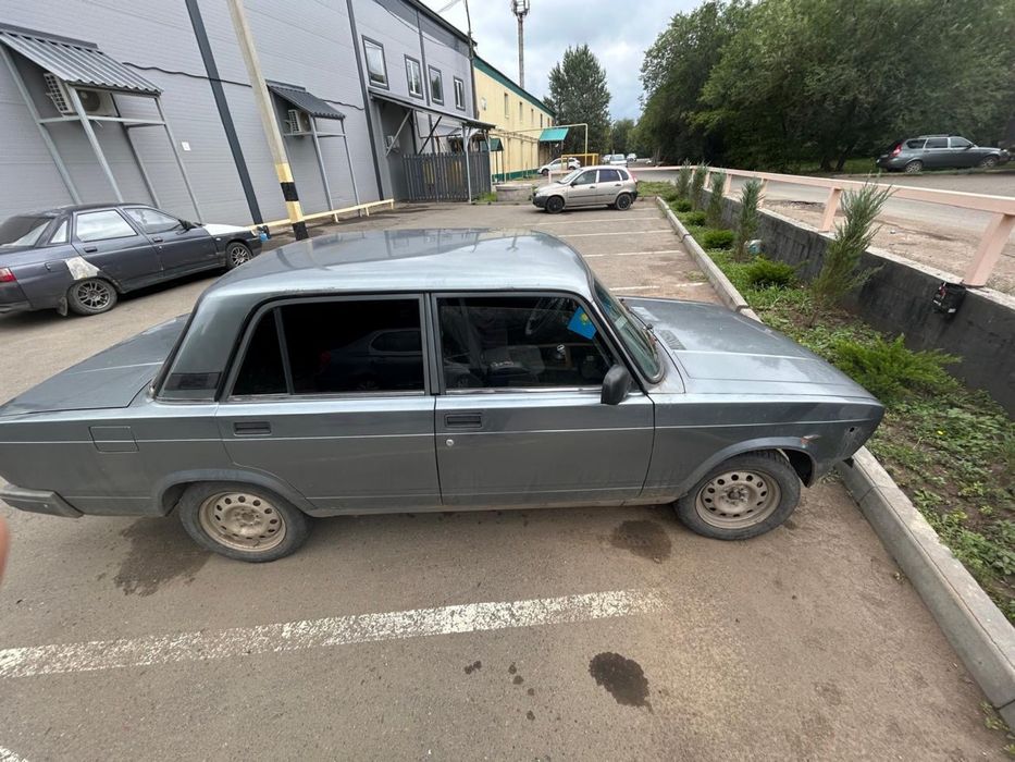 Продам ваз цена договорная