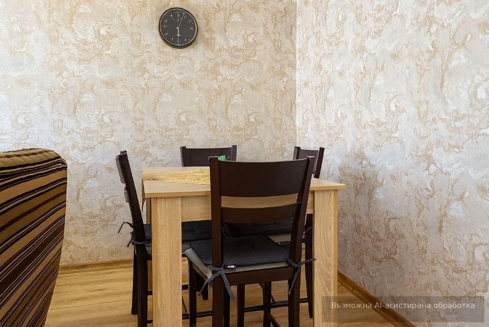 Дава се под наем Тристаен апартамент в Варна, Цветен квартал - 79 кв.м за 498.27 € - Снимка #2