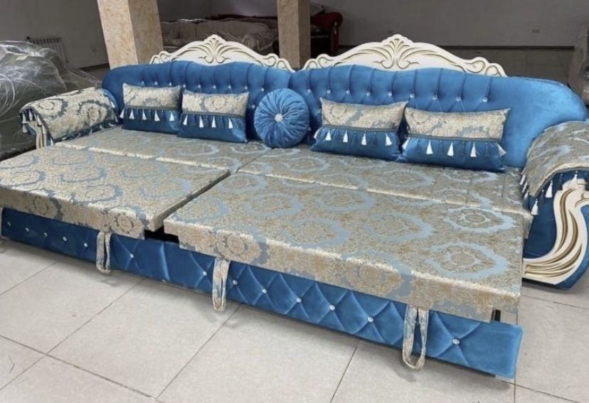 Авангард диван, обивка велюр,