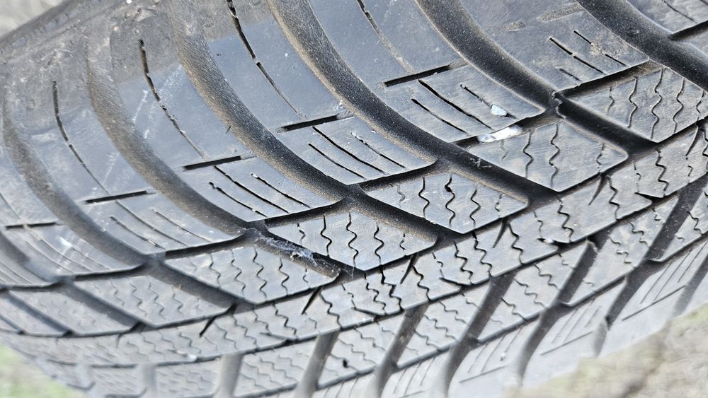 2бр гуми 175 65 14 дот 20 нексен nexen