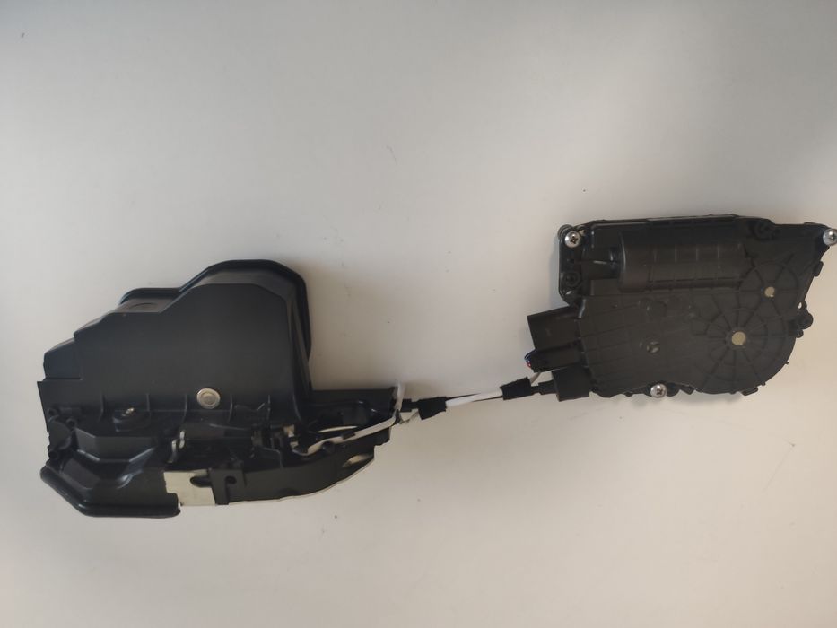 Предни брави с вакуум BMW F10  5/7 F10/F11/F01/F02