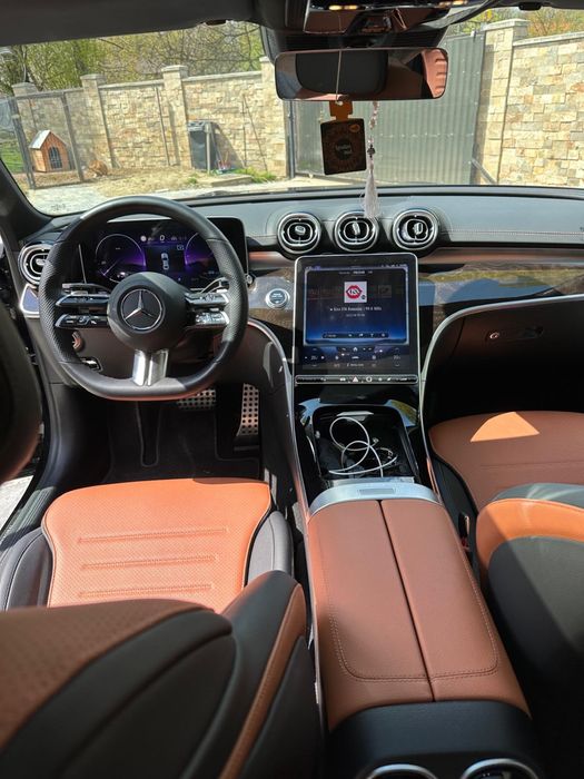Mercedes Benz C300.