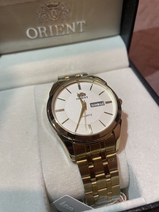 Продам наручные часы Orient
