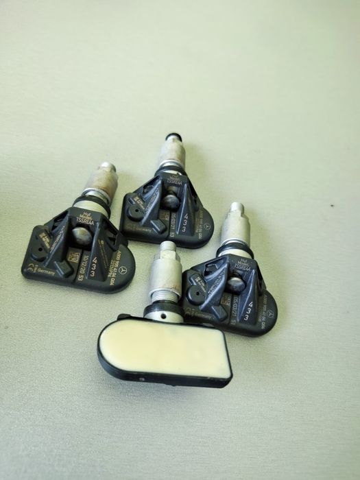 Датчици налягане  Mercedes A B CLA class сензор гуми Tpms датчик