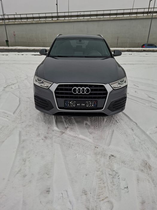 Audi Q3  2.0tdi an 2018 S-line