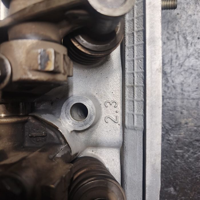 Продам головку для Мерседеса