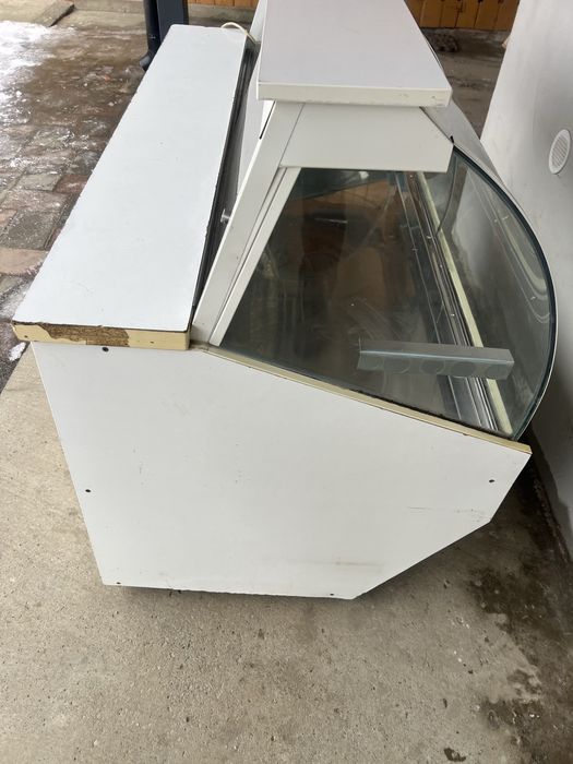 Galantar Mezeluri Geam Curbat