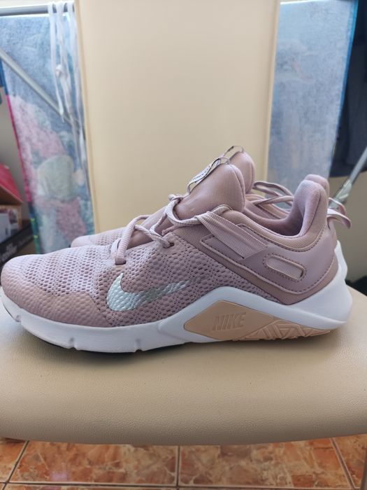 Adidași nike nr 40