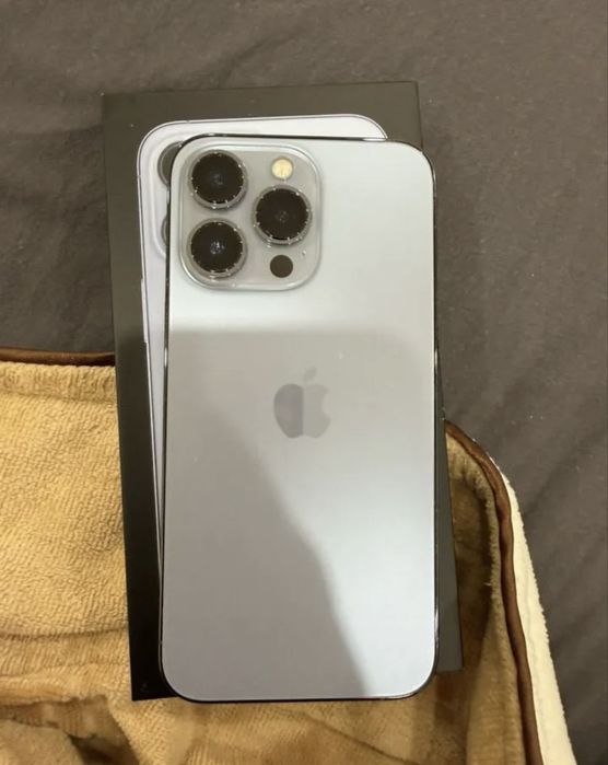iPhone 13 Pro, 128 ГБ, SIM + eSIM