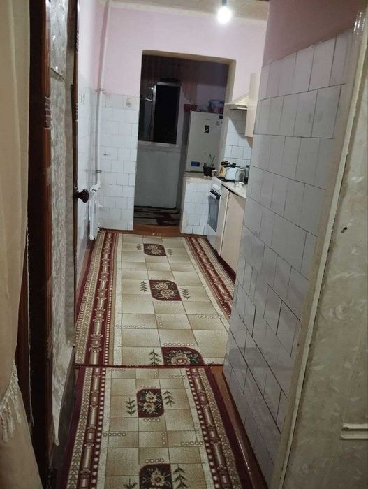 СРОЧНО прадается 2комнатная квартира,в Чирчике.