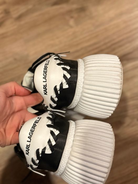 Кецове Karl Lagerfeld като нови