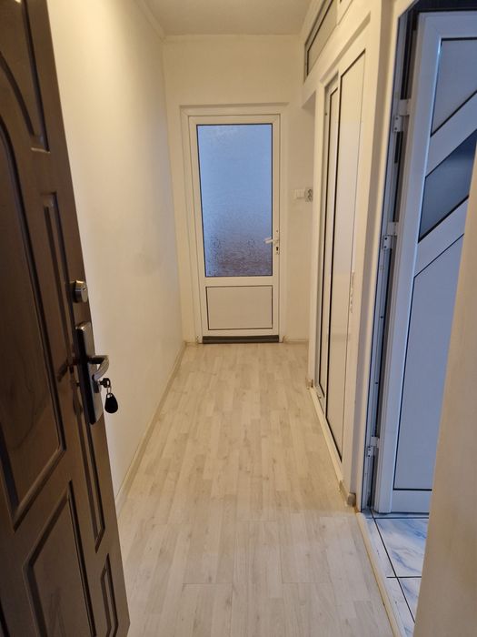 Proprietar vand apartament in Baicoi,zona blocuri Liliesti!