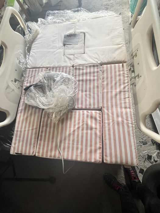 Болнично легло .