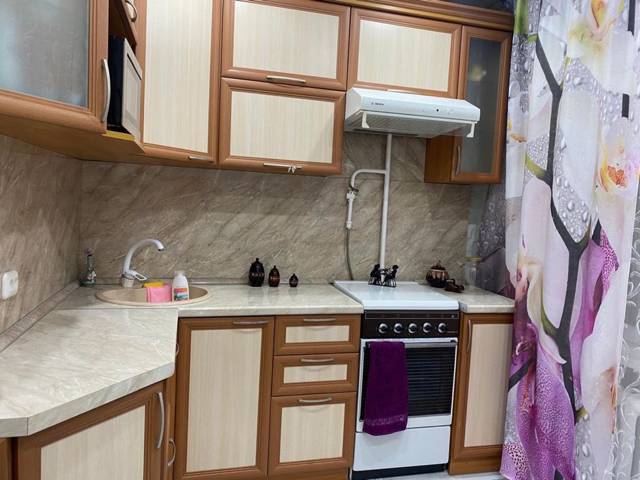 Сдам кваритиру 8 мкр