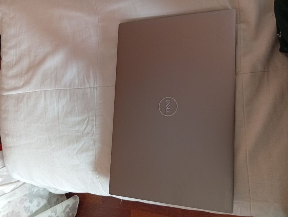 Laptop Dell 5560-i9 vPRO 11950H-64GB DDR4-RTX A2000