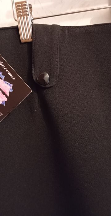 Дамска черна пола от стреч