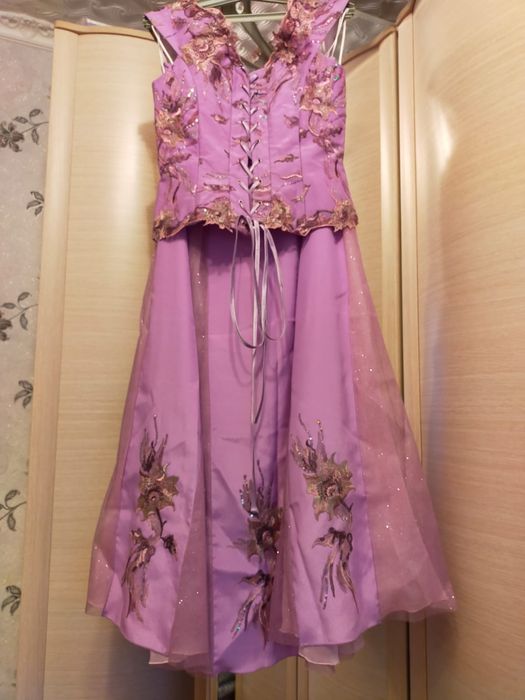 Продам платье 46-48 размер