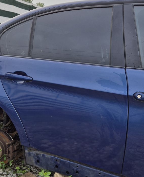 Portiera dreapta spate bmw seria 3 e90 LCI cod culoare 381