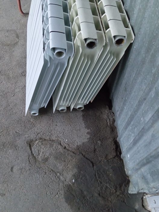 Продам радиаторы отопления.