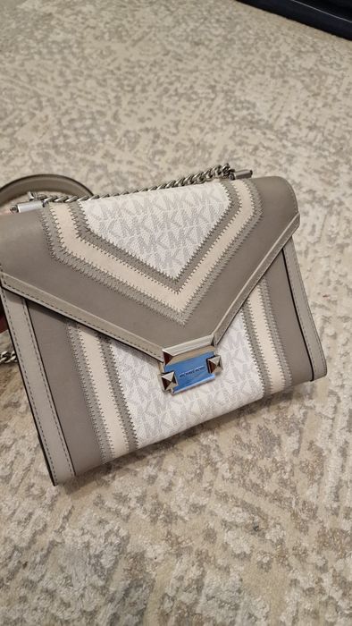 Сумка кожаная Michael Kors