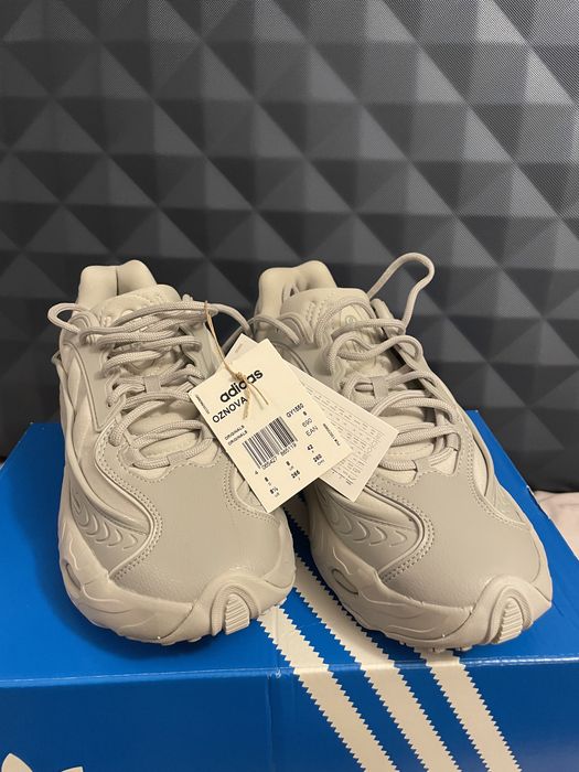 Adidas OZNOVA 42/43