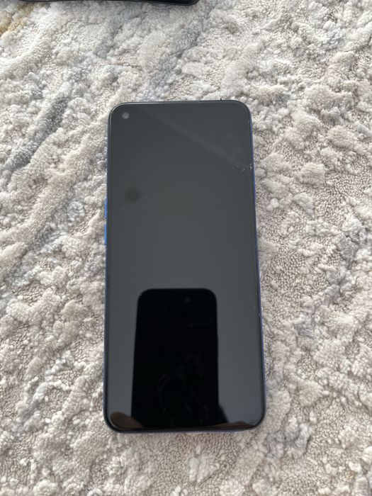 Пподается OPPO A55