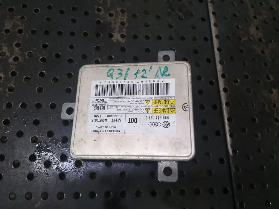 Balast xenon dreapta audi q3 8u 8k0941597c w003t20171